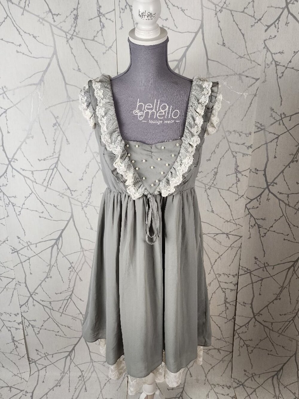A'Reve Gray Lace Trim Ruffle Sweetheart Flowy Midi Dress